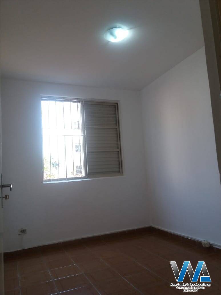 Apartamento à venda com 2 quartos, 42m² - Foto 11