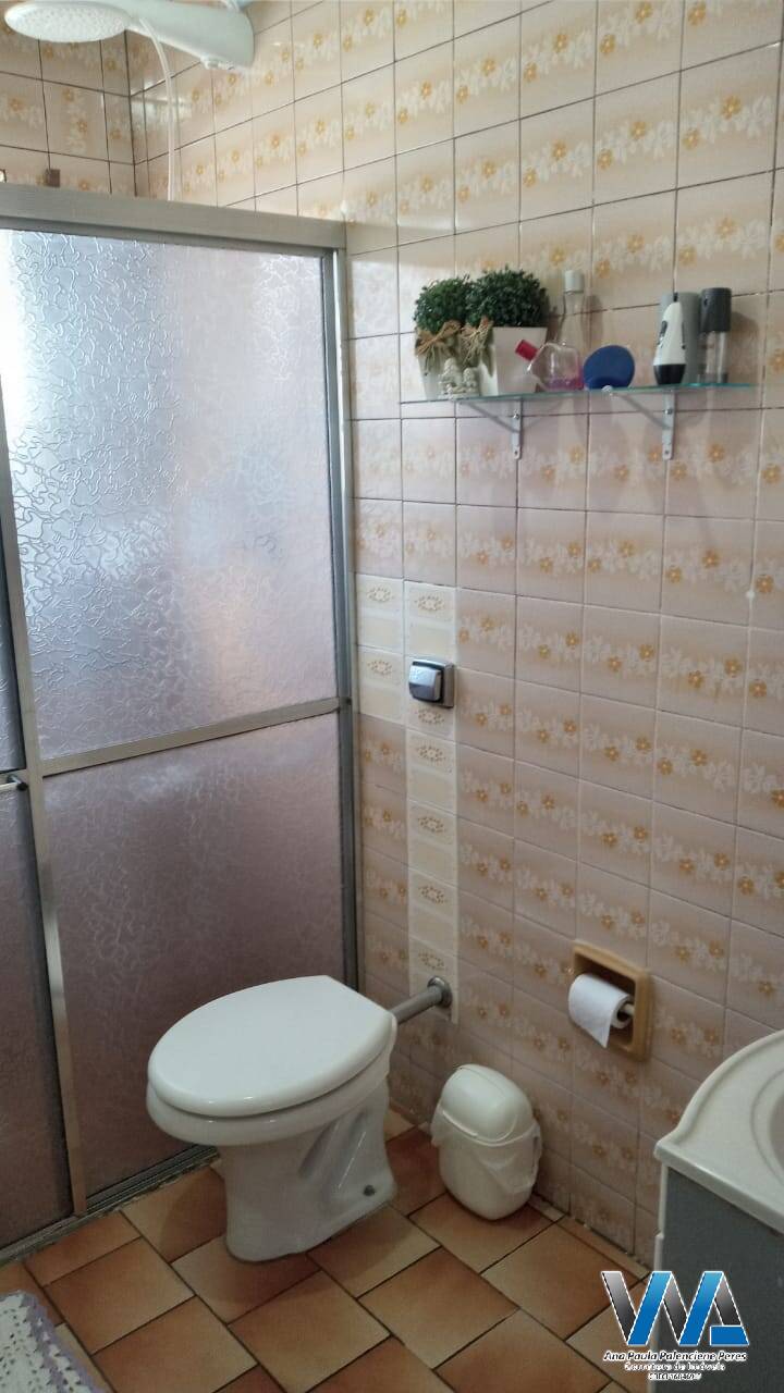 Casa à venda com 4 quartos, 152m² - Foto 9