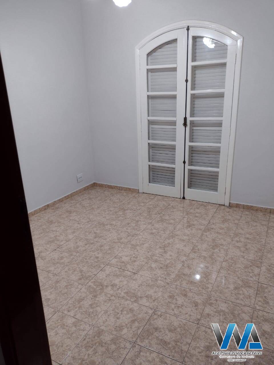 Casa à venda com 2 quartos, 133m² - Foto 11