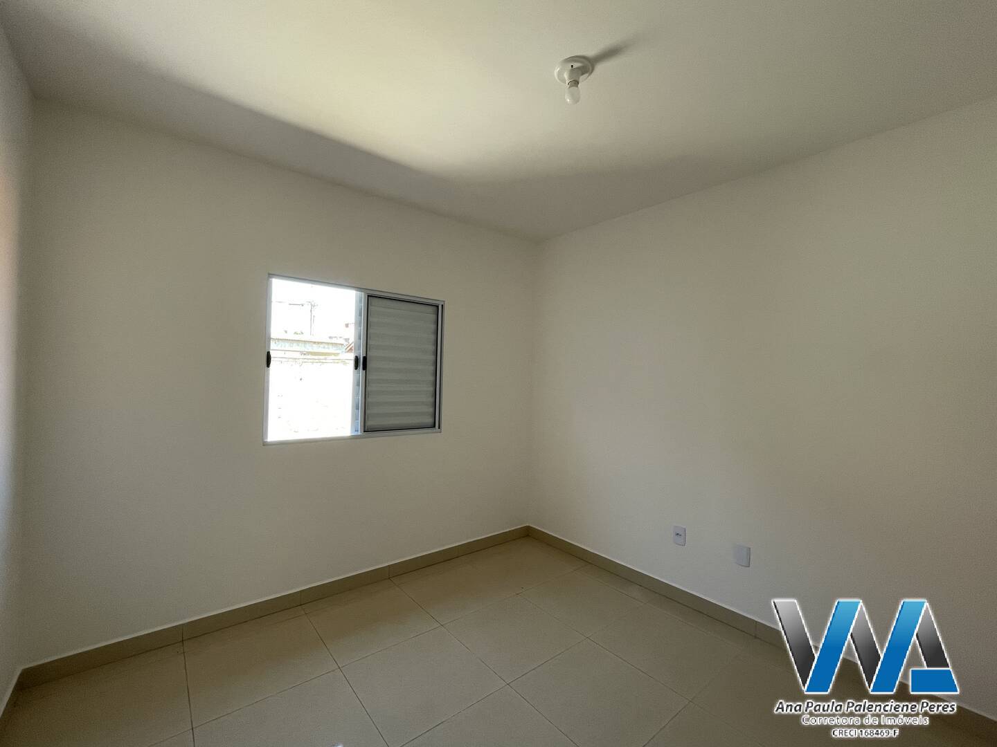 Casa à venda com 2 quartos, 63m² - Foto 8