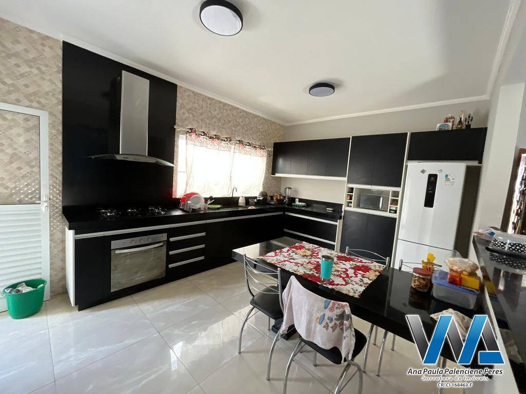 Casa de Condomínio à venda com 3 quartos, 250m² - Foto 11