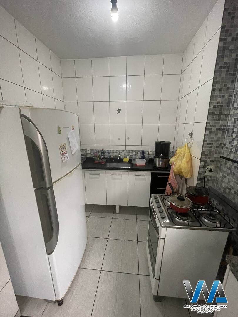 Casa à venda com 3 quartos, 115m² - Foto 11