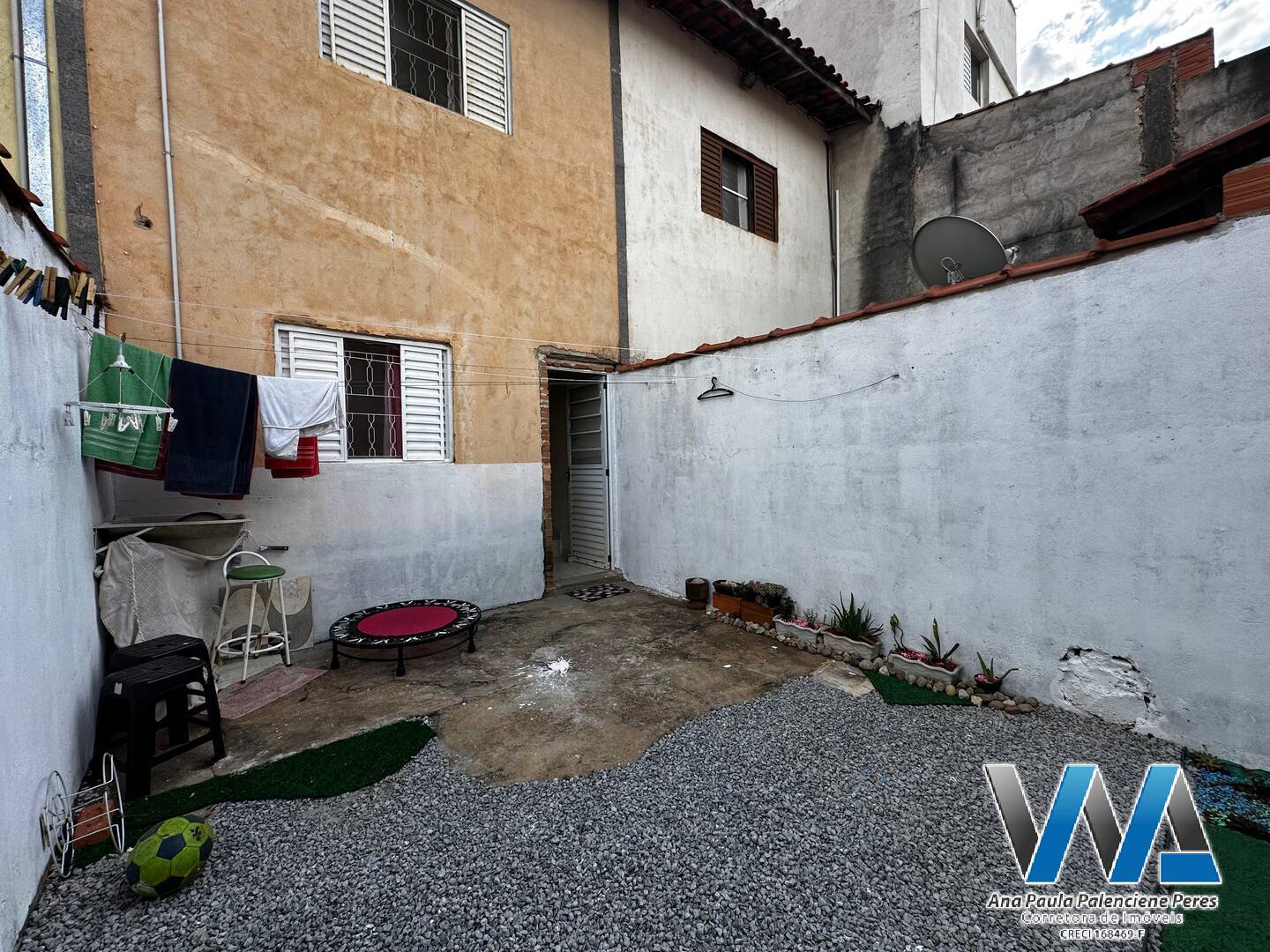 Casa à venda com 3 quartos, 100m² - Foto 25