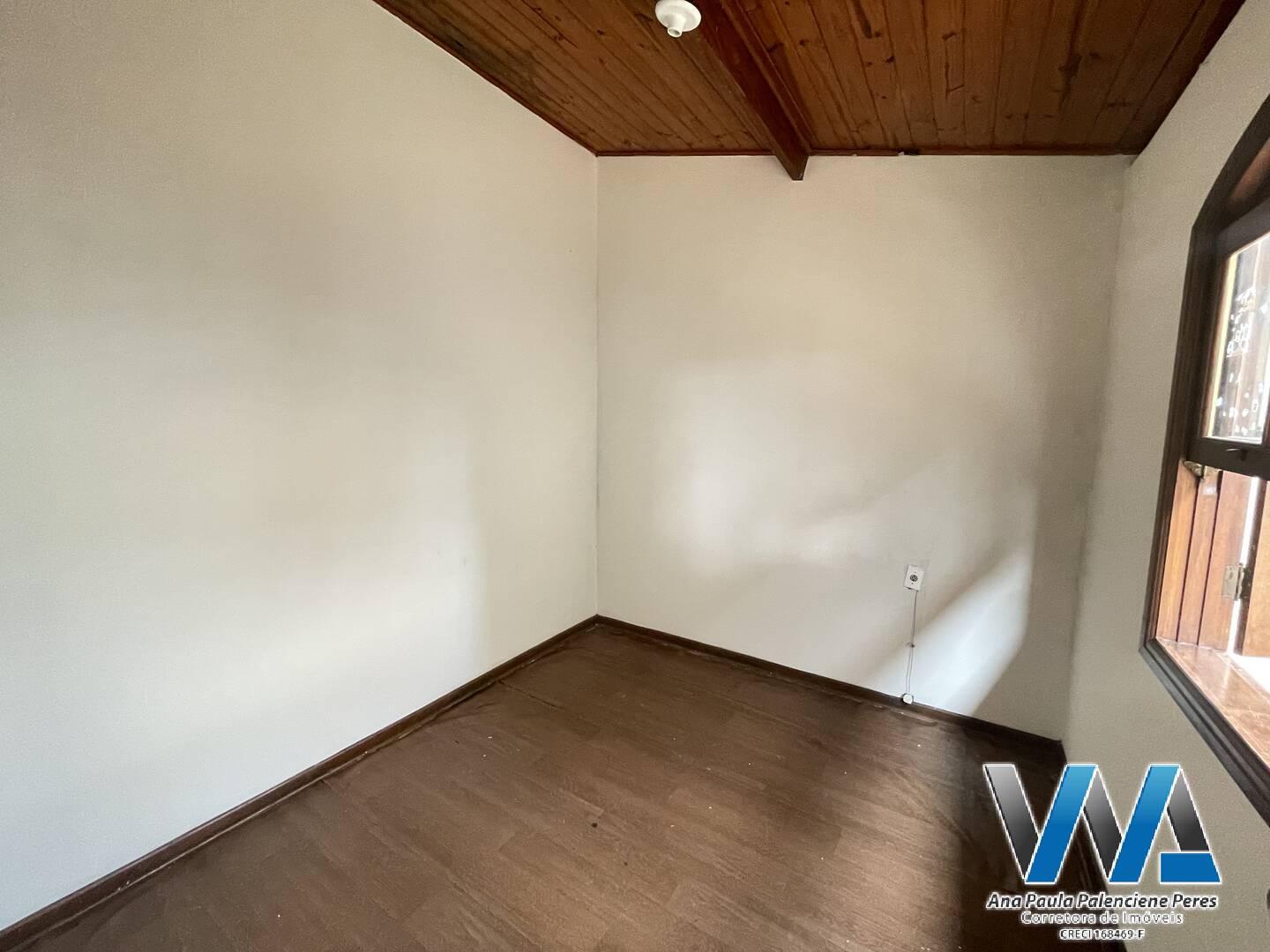 Casa para alugar com 5 quartos, 250m² - Foto 23