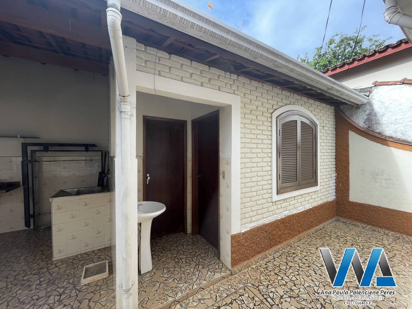 Casa para alugar com 5 quartos, 250m² - Foto 21