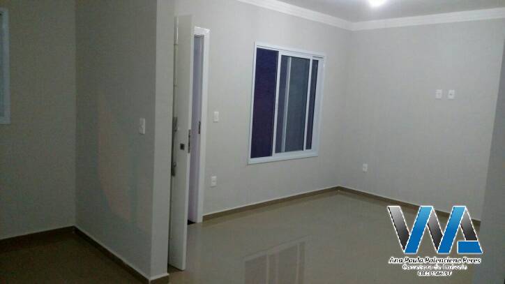 Casa à venda com 3 quartos, 79m² - Foto 7