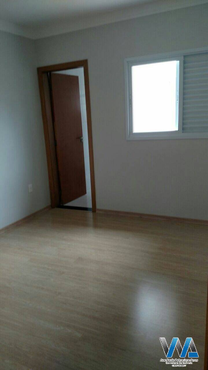 Casa à venda com 3 quartos, 79m² - Foto 14